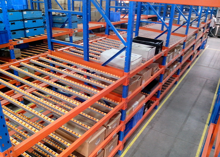 倉儲流利條貨架